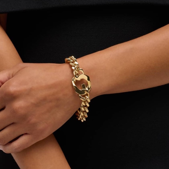 Givenchy Gold G Chain Bracelet - NEW WITH TAGS - Picture 2 of 16